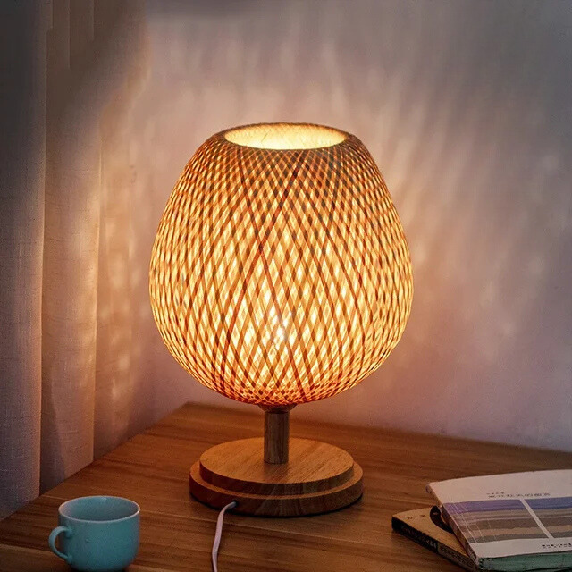 Vintage Bamboo Accent Table Lamp