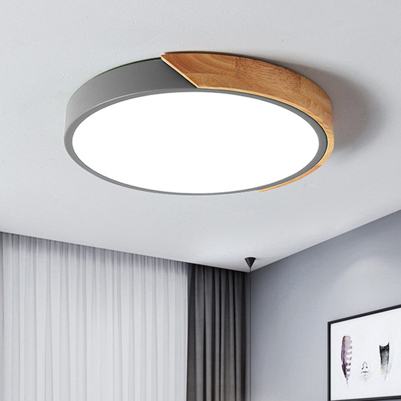 Round Acrylic & Metal LED Flush-Mount Ceiling Light for Bedrooms