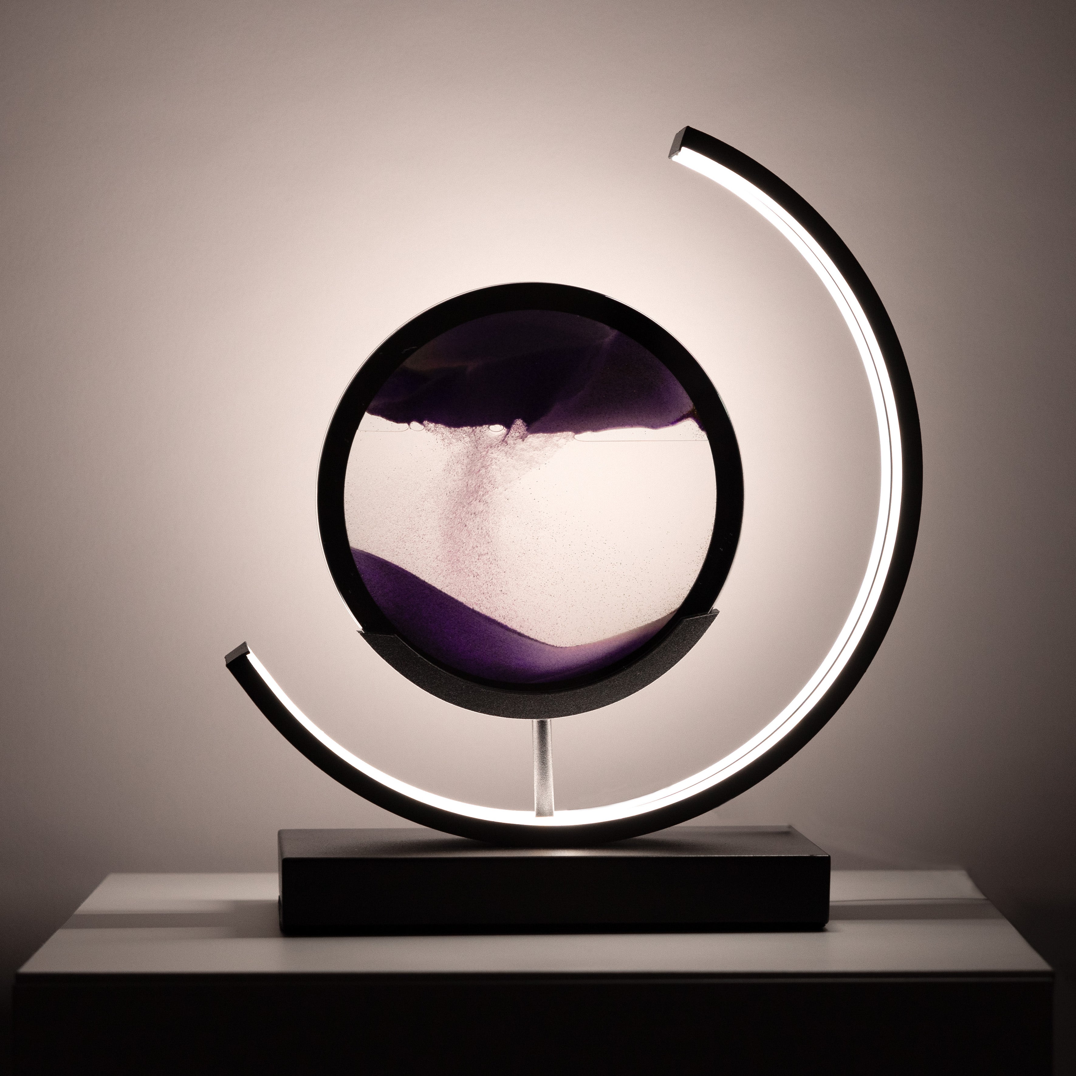 Minimalist Hourglass-Shaped Accent Table Lamp