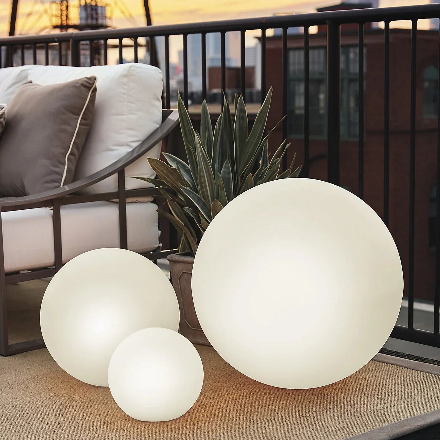 Round Outdoor Garden Light