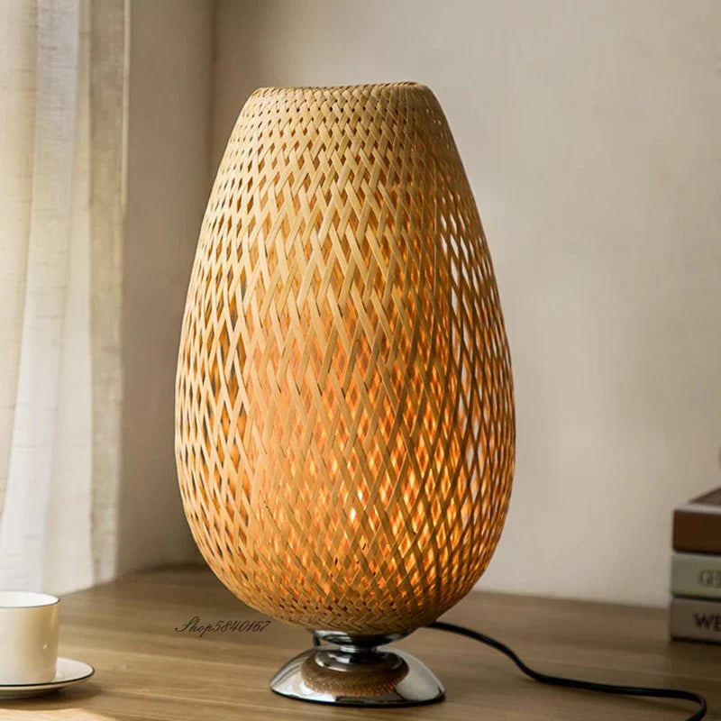 Vintage Bamboo Accent Table Lamp