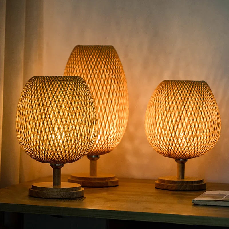 Vintage Bamboo Accent Table Lamp