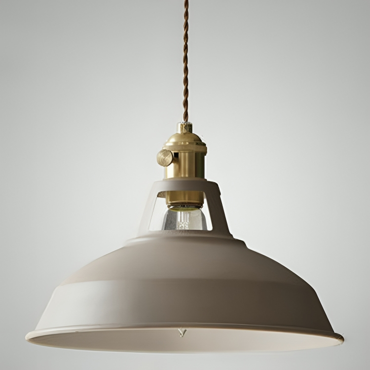 Single-Bulb Industrial Metal Pendant Light for Dining Spaces