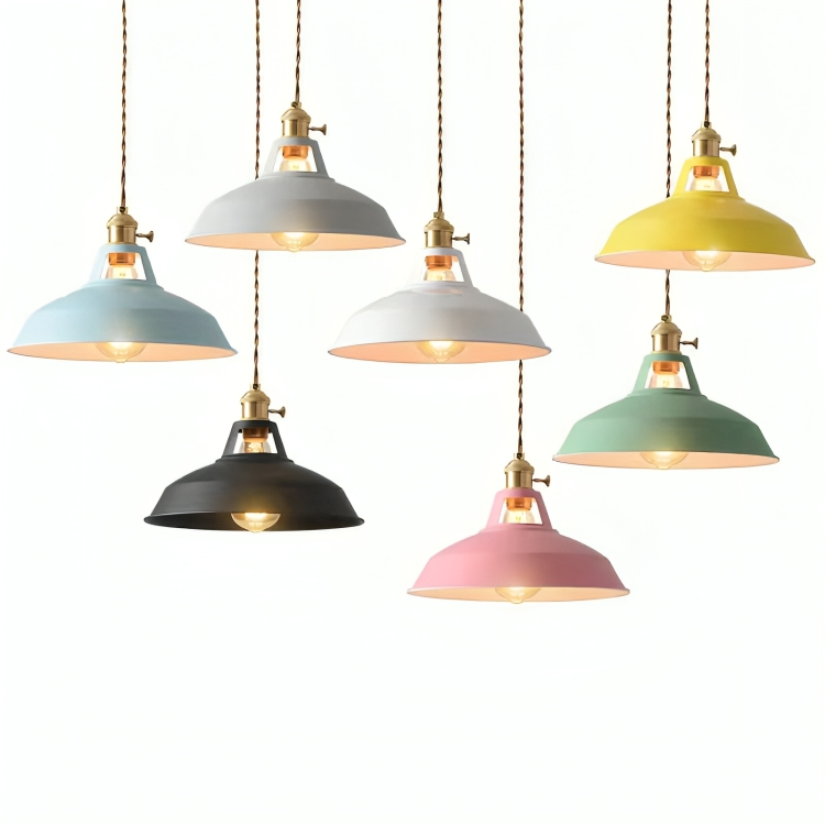Single-Bulb Industrial Metal Pendant Light for Dining Spaces