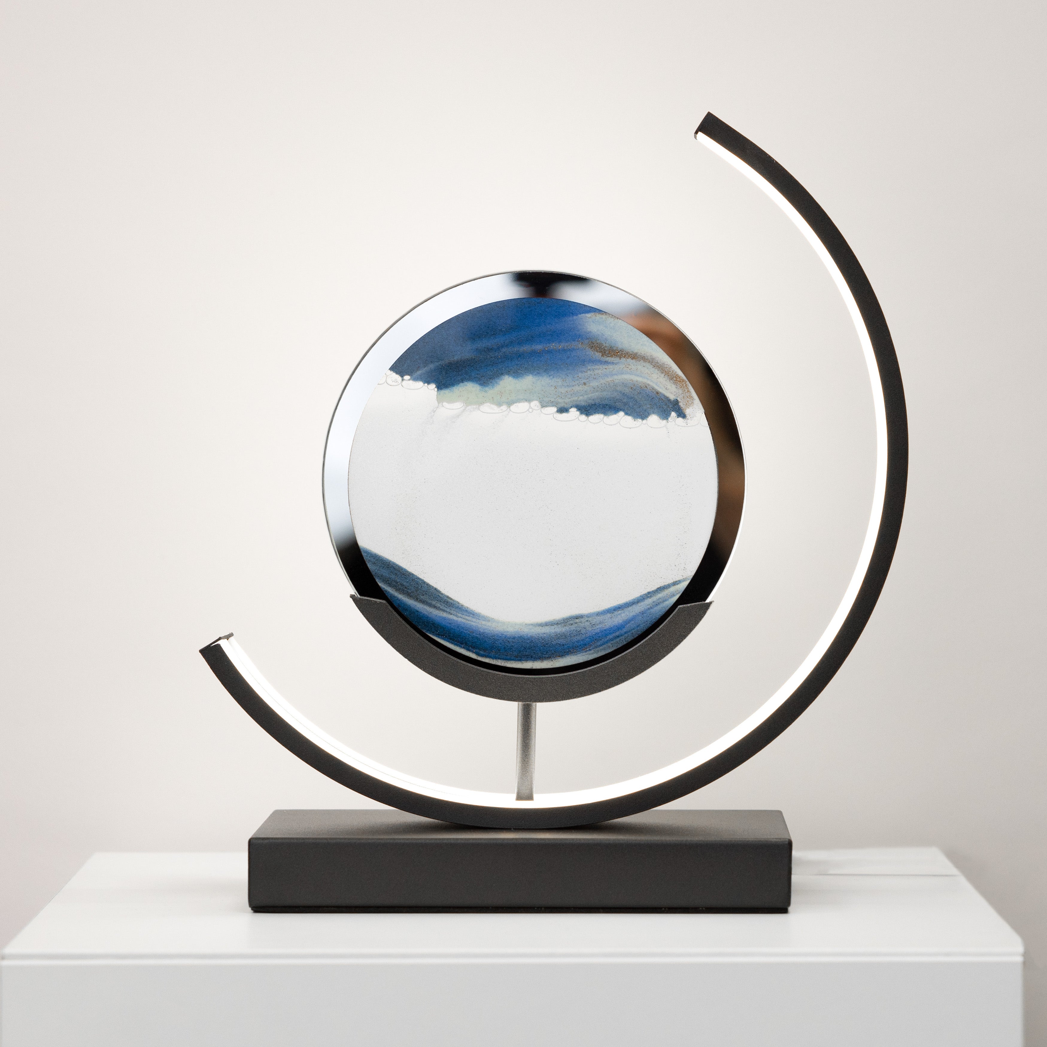 Minimalist Hourglass-Shaped Accent Table Lamp