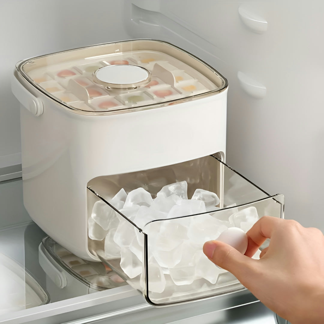 Compact Manual Ice Cube Maker