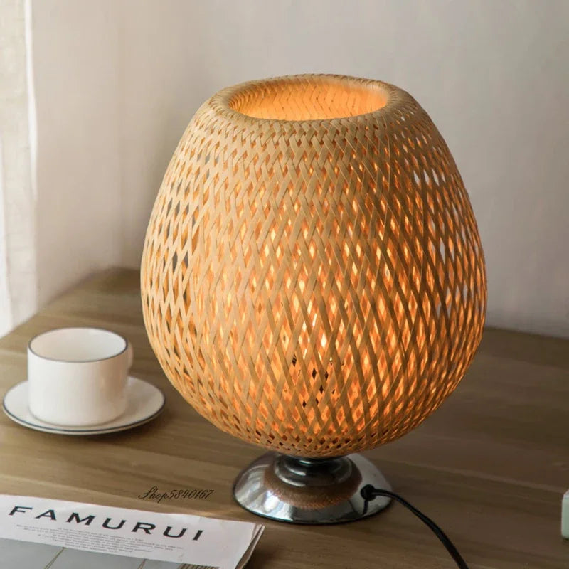 Vintage Bamboo Accent Table Lamp