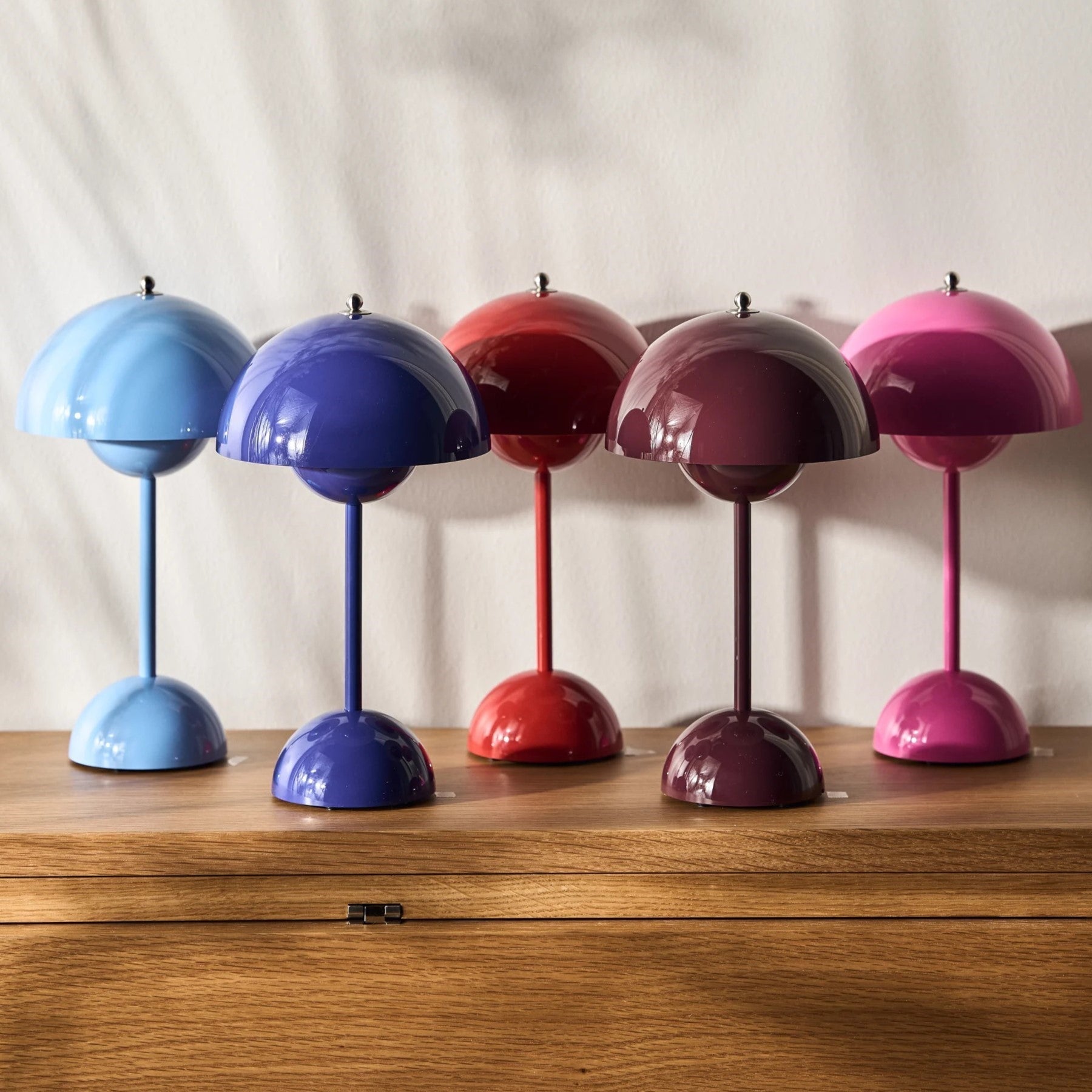 Ambient Glow LED Table Lamp