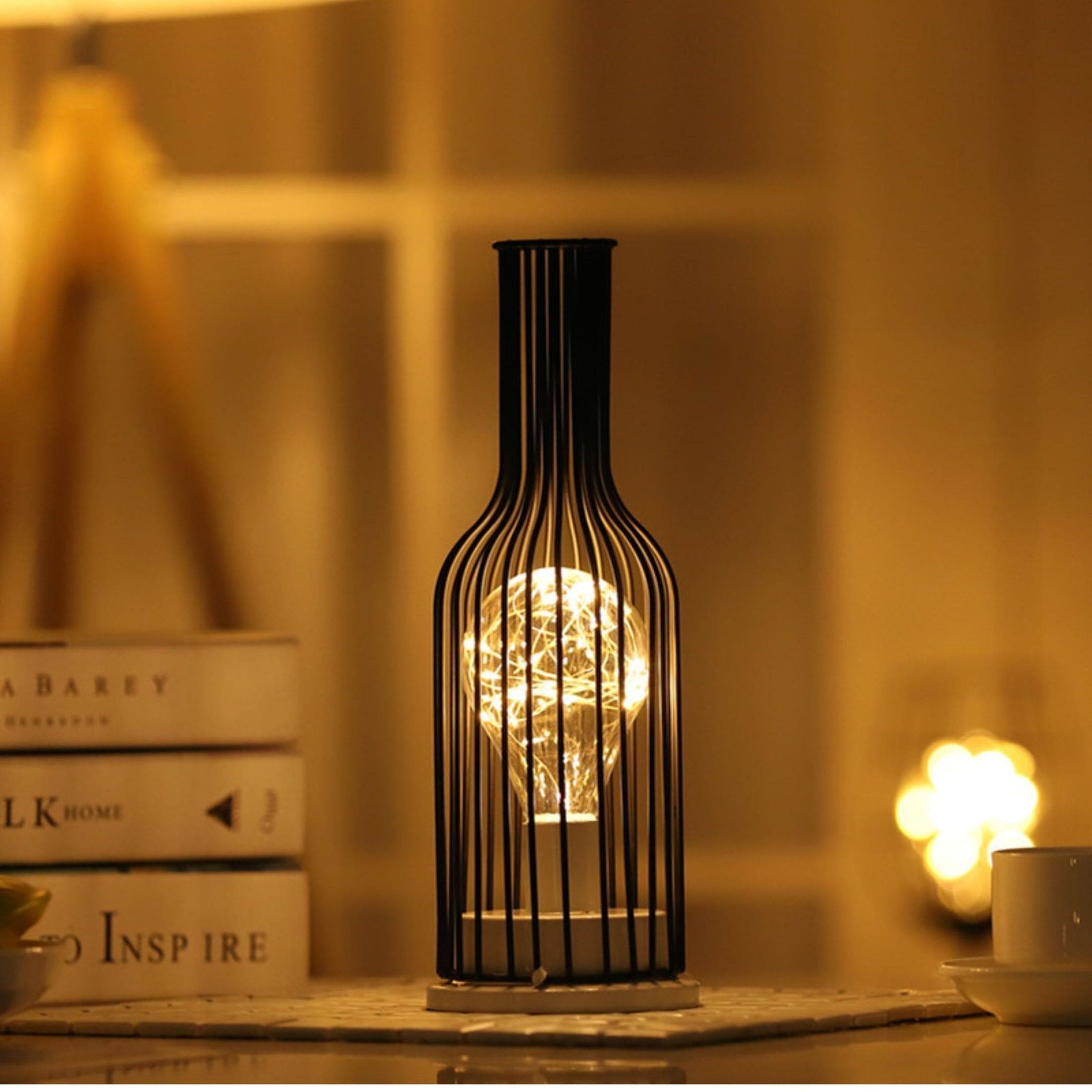 Eva Luxe NoirLume Table Lamp by LuxeLume